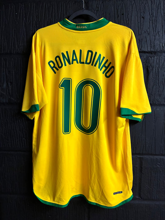 Brazil 2006 Home | XXL | Ronaldinho #10