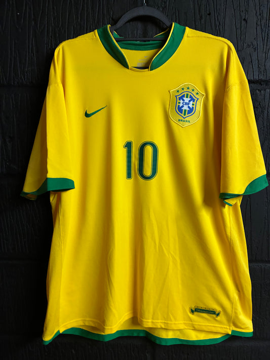 Brazil 2006 Home | XXL | Ronaldinho #10
