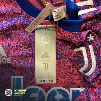 Juventus 2022/23 3rd Shirt - Large (BNWT)
