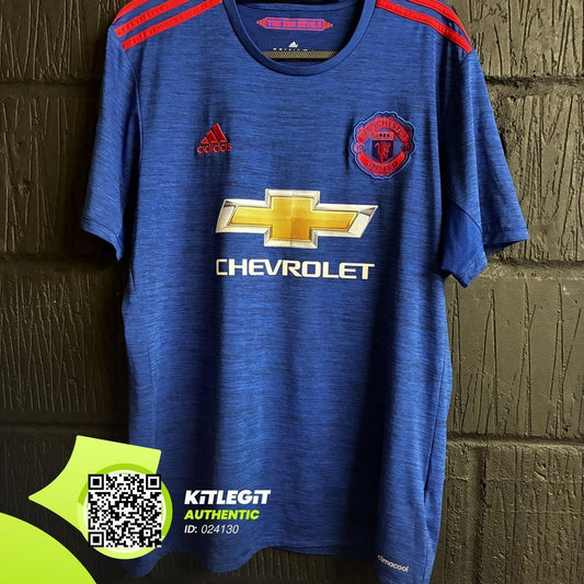 Manchester United 2016/17 Away  - Large
