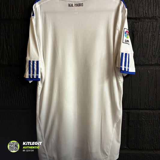 Real Madrid 2010/11 Home Shirt - XL